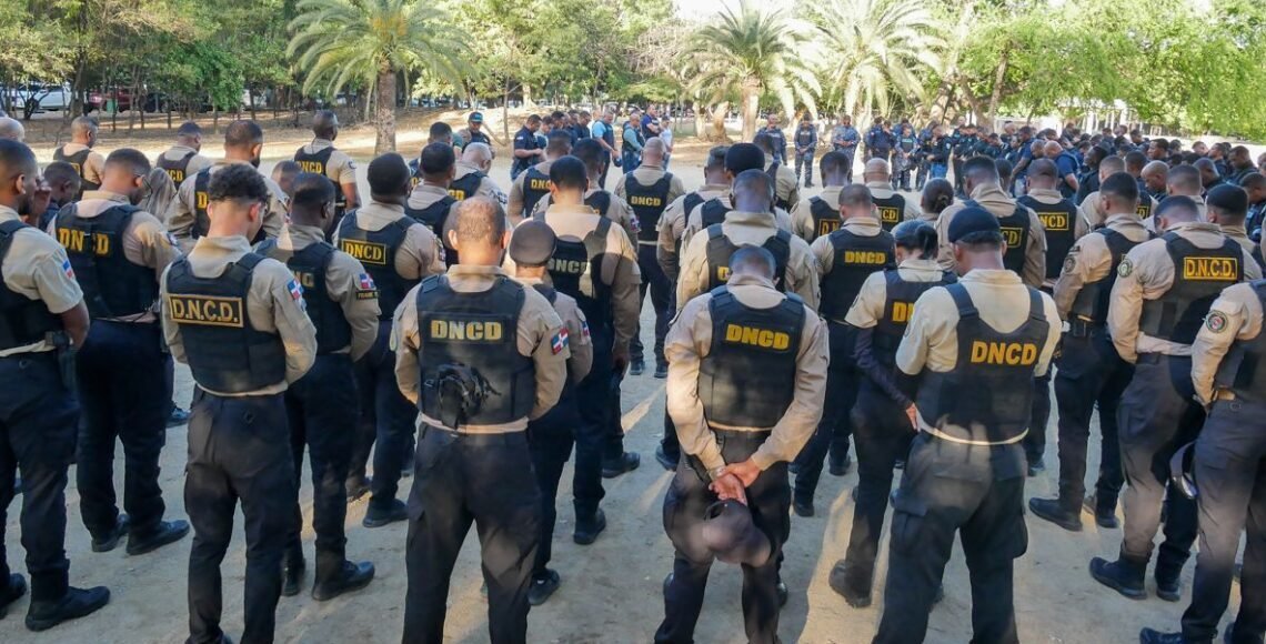 FTC vuelve a Boca Chica con amplio operativo contra el microtráfico de drogas